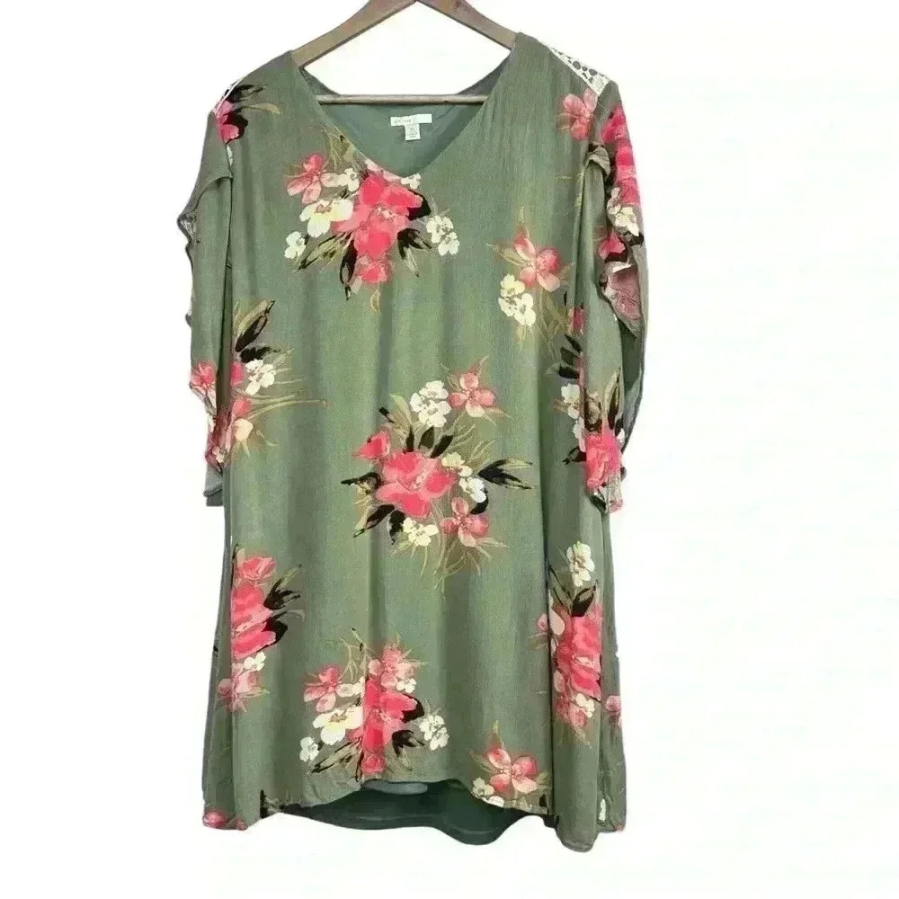 Cato Green Floral Kimono Sleeve V-Neck Rayon Knee Length Shift Dress Size XL